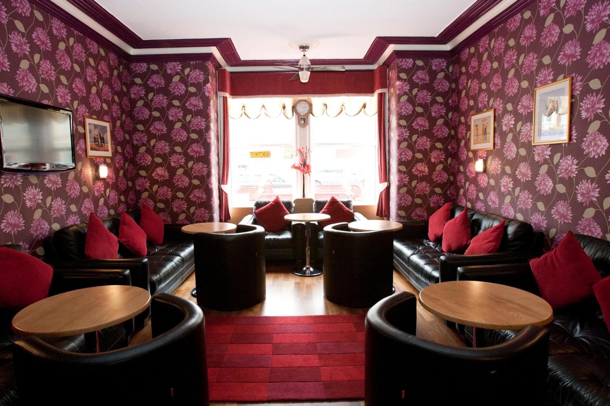 Valentine Lodge Over 21 Adult Couples Only Blackpool Eksteriør bilde