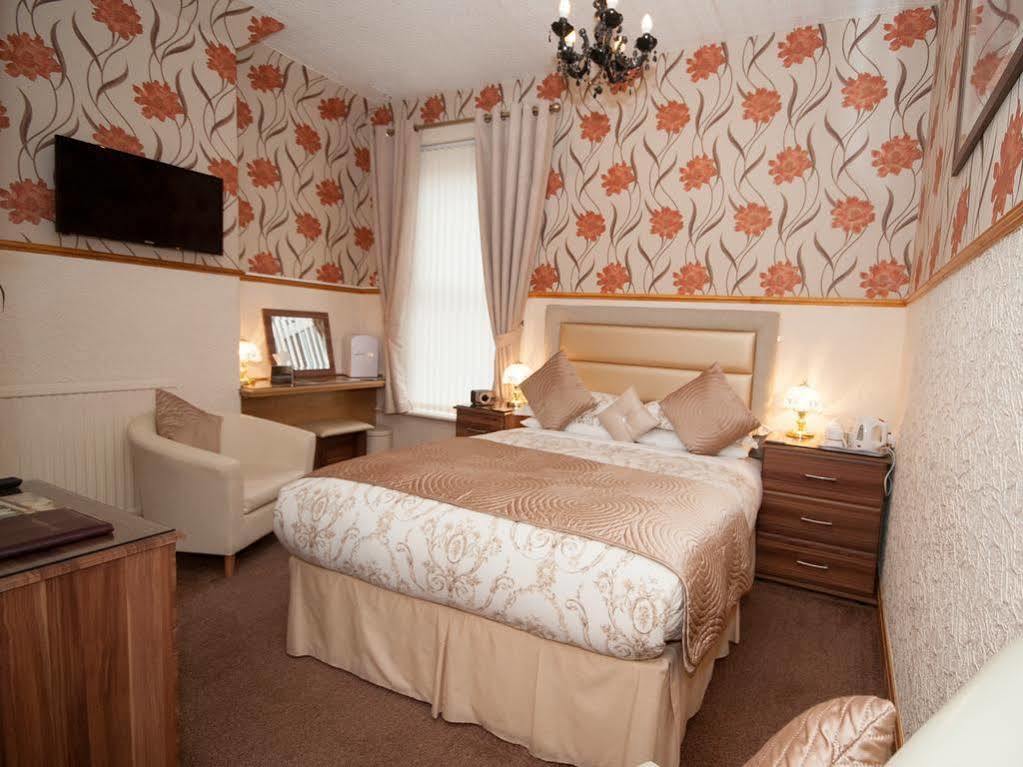 Valentine Lodge Over 21 Adult Couples Only Blackpool Eksteriør bilde