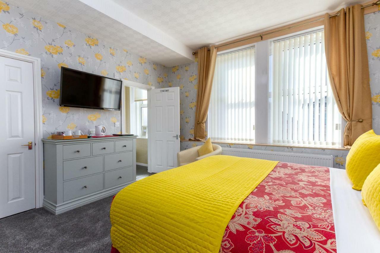 Valentine Lodge Over 21 Adult Couples Only Blackpool Eksteriør bilde