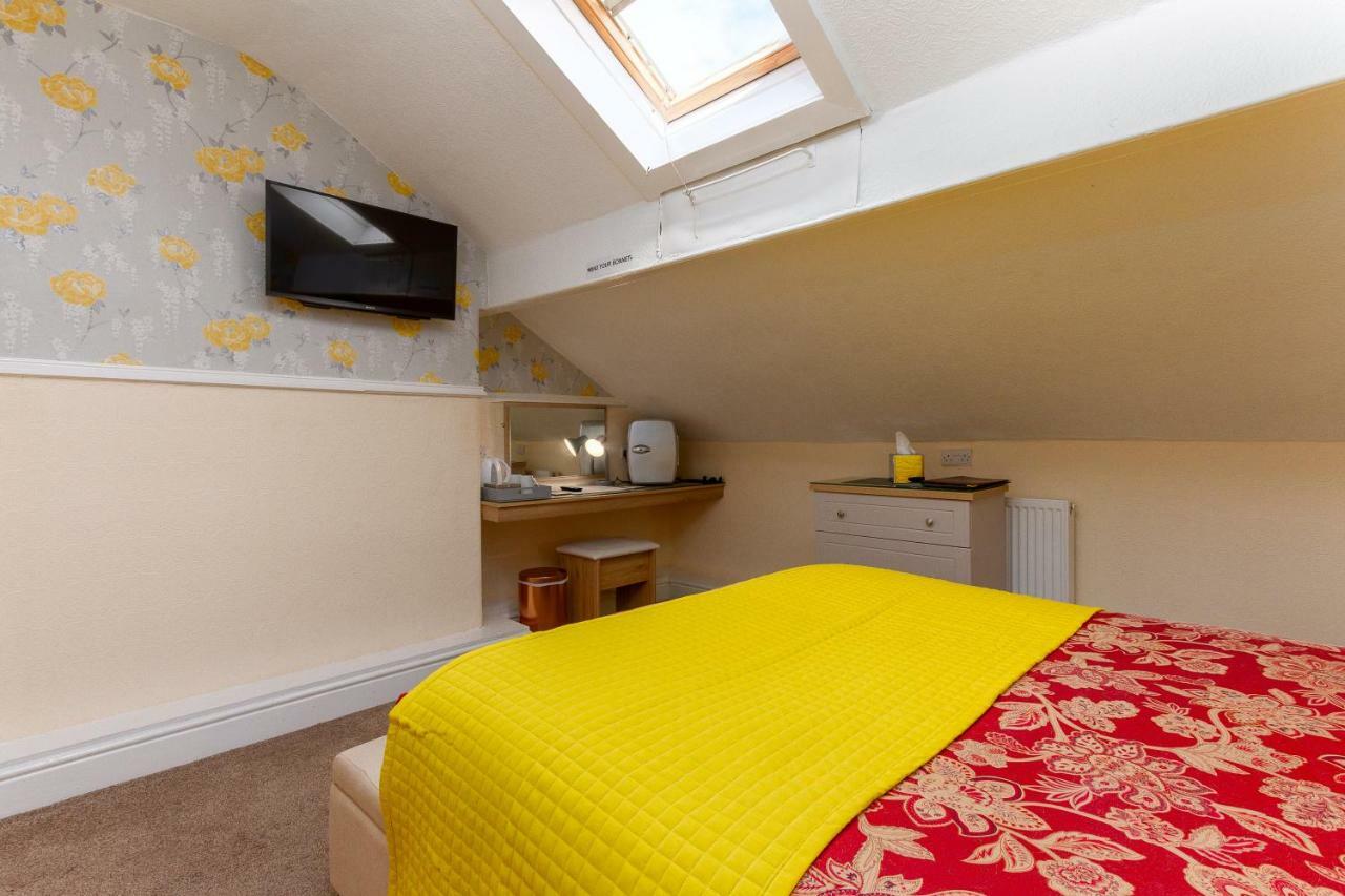 Valentine Lodge Over 21 Adult Couples Only Blackpool Eksteriør bilde