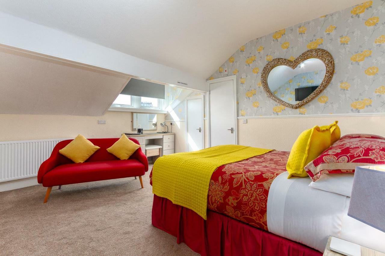 Valentine Lodge Over 21 Adult Couples Only Blackpool Eksteriør bilde