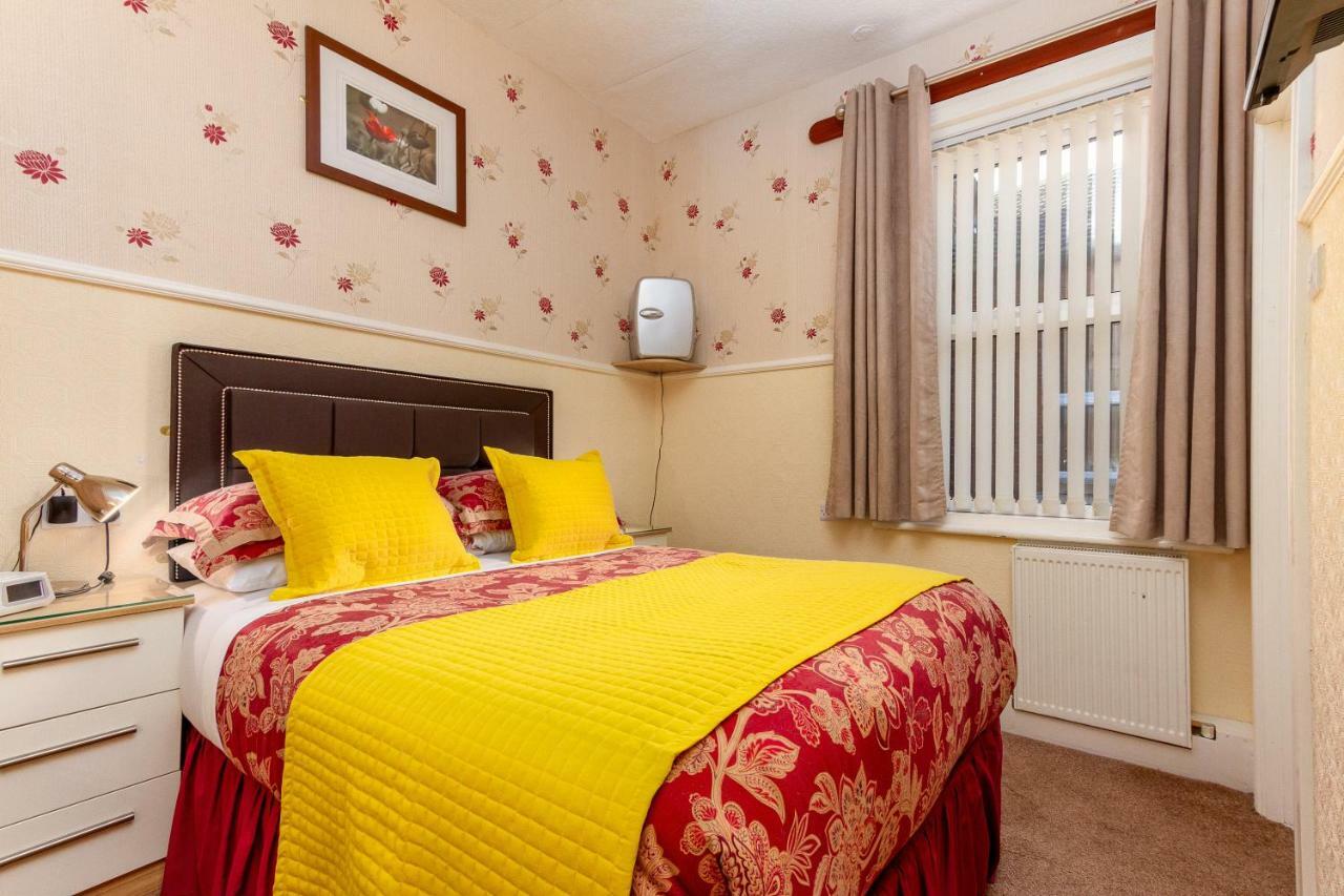 Valentine Lodge Over 21 Adult Couples Only Blackpool Eksteriør bilde