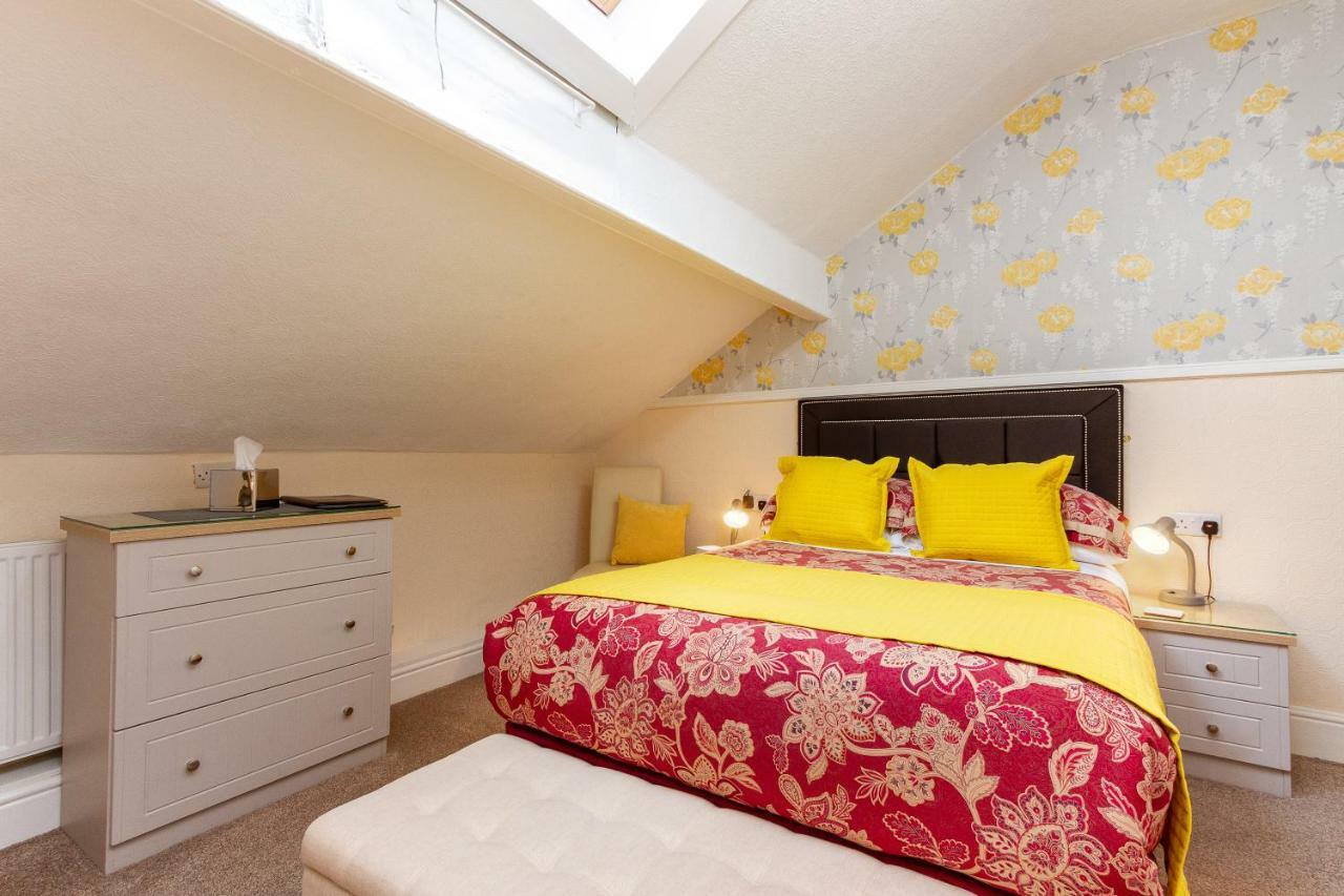 Valentine Lodge Over 21 Adult Couples Only Blackpool Eksteriør bilde