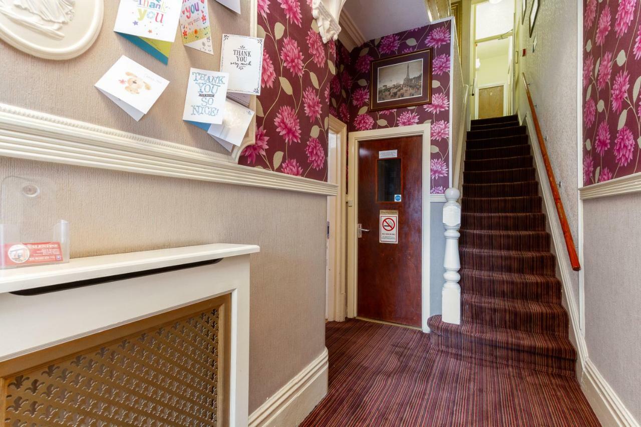Valentine Lodge Over 21 Adult Couples Only Blackpool Eksteriør bilde