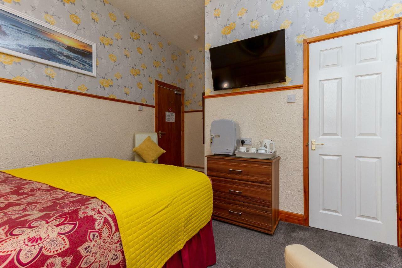 Valentine Lodge Over 21 Adult Couples Only Blackpool Eksteriør bilde